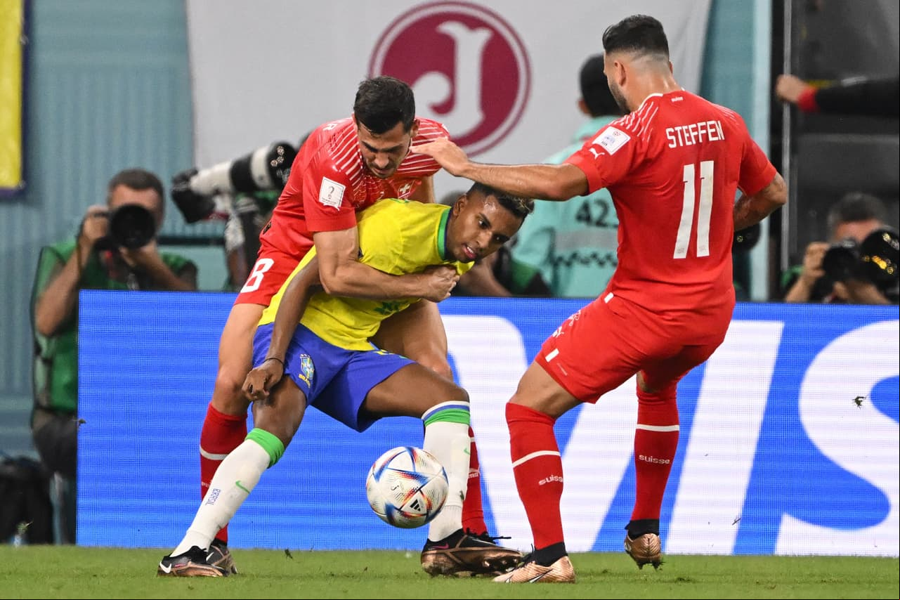Brasil sufre pero consigue la clasificación a octavos de final al vencer por la mínima a Suiza en el Mundial Qatar 2022