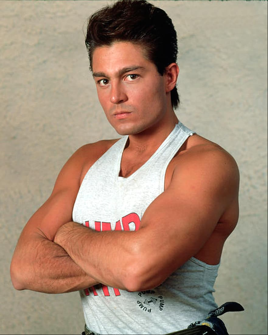 Fernando Colunga acompañó a Thalía en la trilogía de 'Las Marías' aunque no en todas como protagonista. En María Mercedes dio vida a 'Chicho'; en Marimar a 'Adrián Rosales', mientras que en María la del Barrio dio vida al galán 'Luis Fernando de la Vega'.