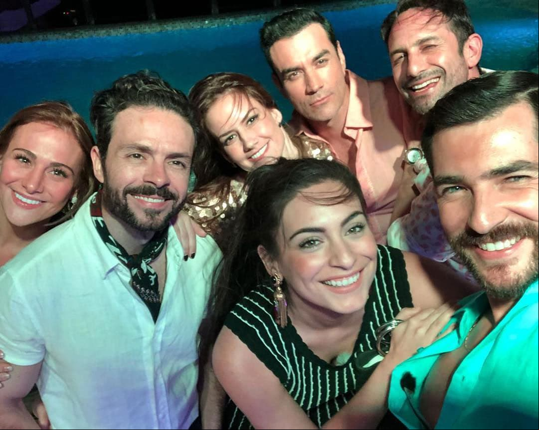 Además de los protagonistas, también acudieron Altair Jarabo, Manuel Balbi, José María Torre, Eva Cedeño, Víctor García, Pablo Valentín e Ilithya Manzanilla.