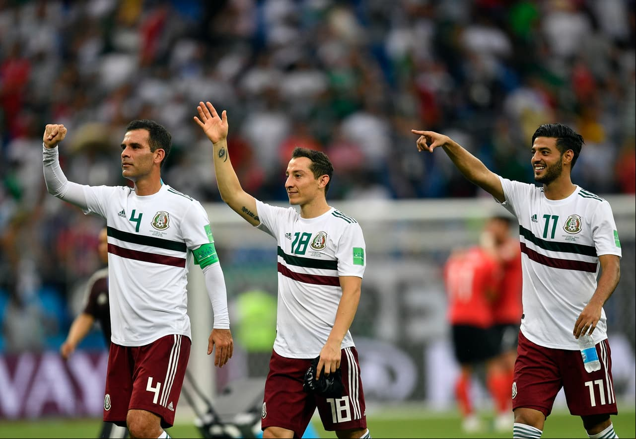 Selección Mexicana recibe serenata de grupero en el Mundial Rusia 2018