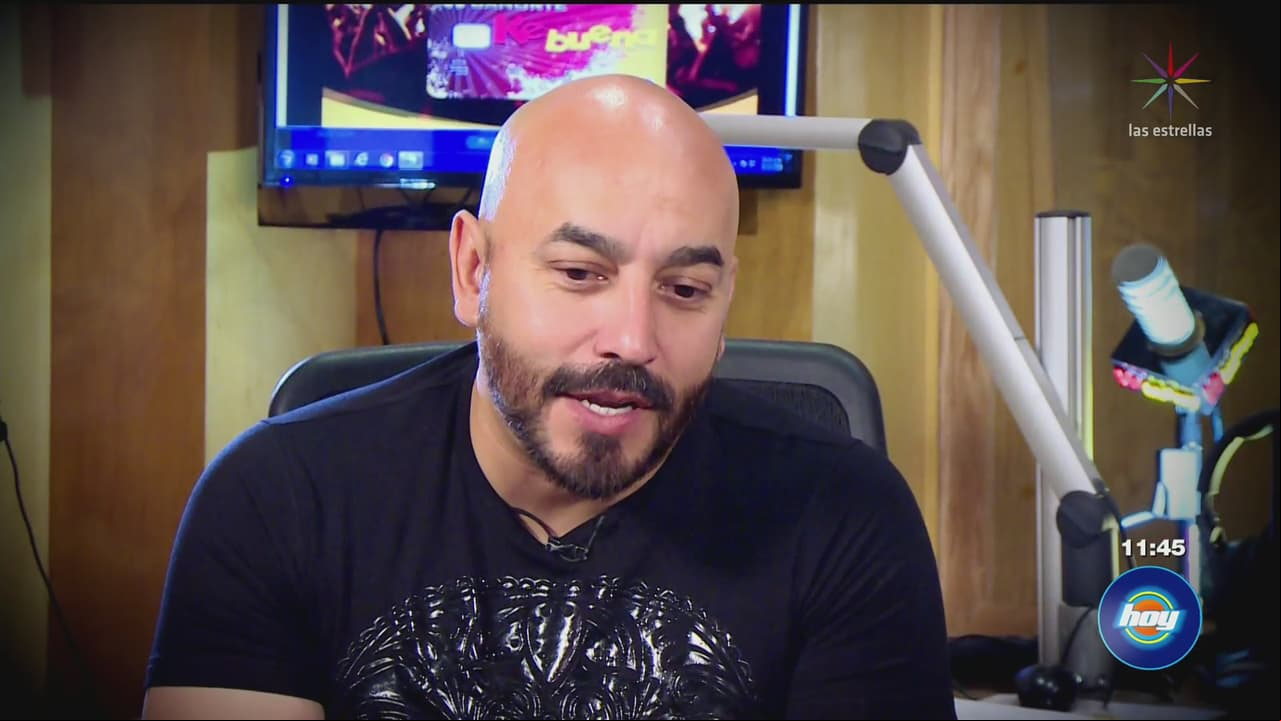Ponle la cola al burro, con Lupillo Rivera