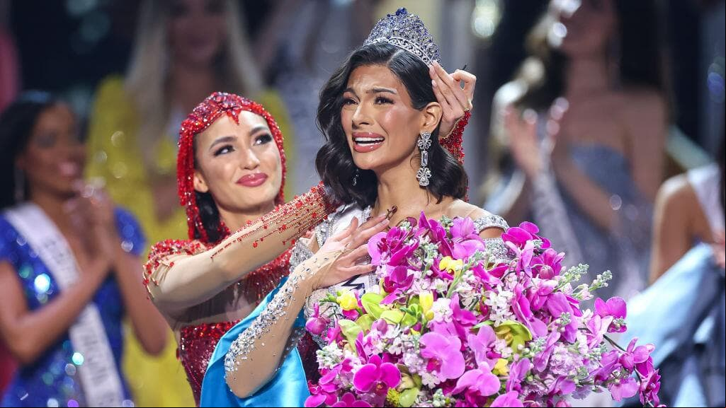La representante de Nicaragua, Sheynnis Palacios, se convirtió la noche de este sábado 18 de noviembre en la primera centroamericana en ganar el concurso Miss Universo en su edición 72.
