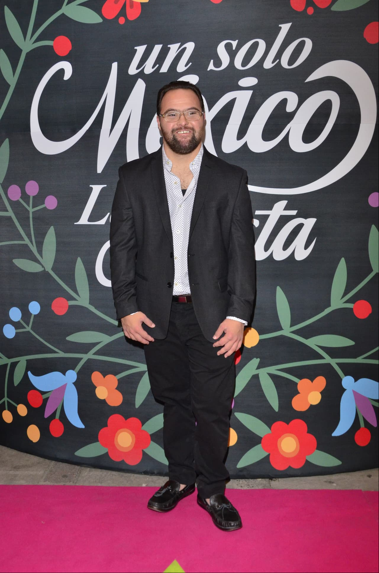 Paco de la Fuente, quien participó en 'Sin miedo a la verdad', estuvo celebrando a México en la fiesta mexicana.