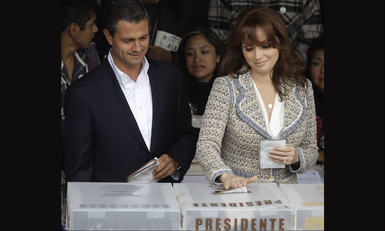 Como lo dijo en el comunicado de su divorcio, la actriz se convirtió respaldo incondicional tanto personal como en el ascenso del político rumbo a las elecciones presidenciales de 2012.