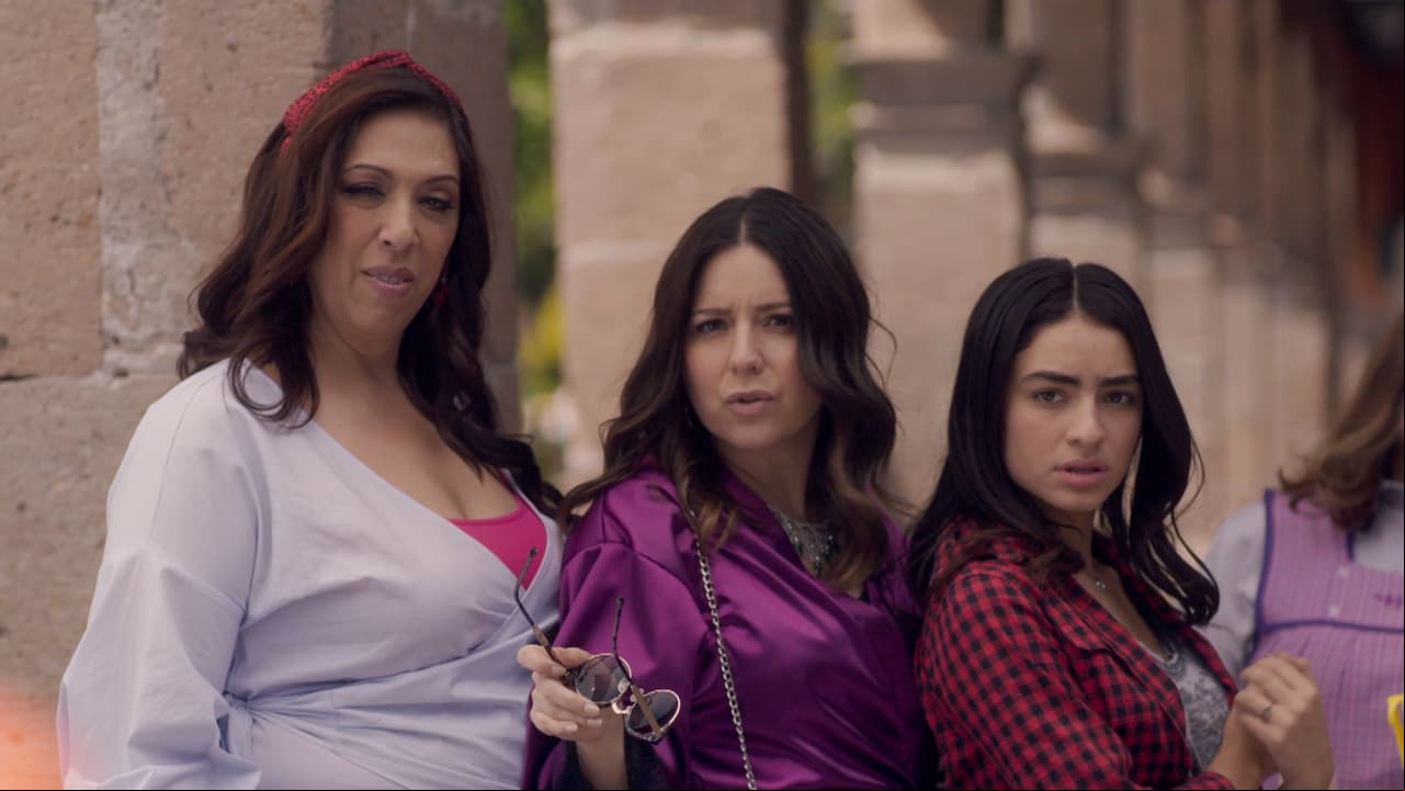 Desde el episodio 1, Eli demostró ser una mujer más sensata que su madre; por ejemplo, hablaba constantemente con su madre sobre las consecuencias de que podrían tener sus actos.