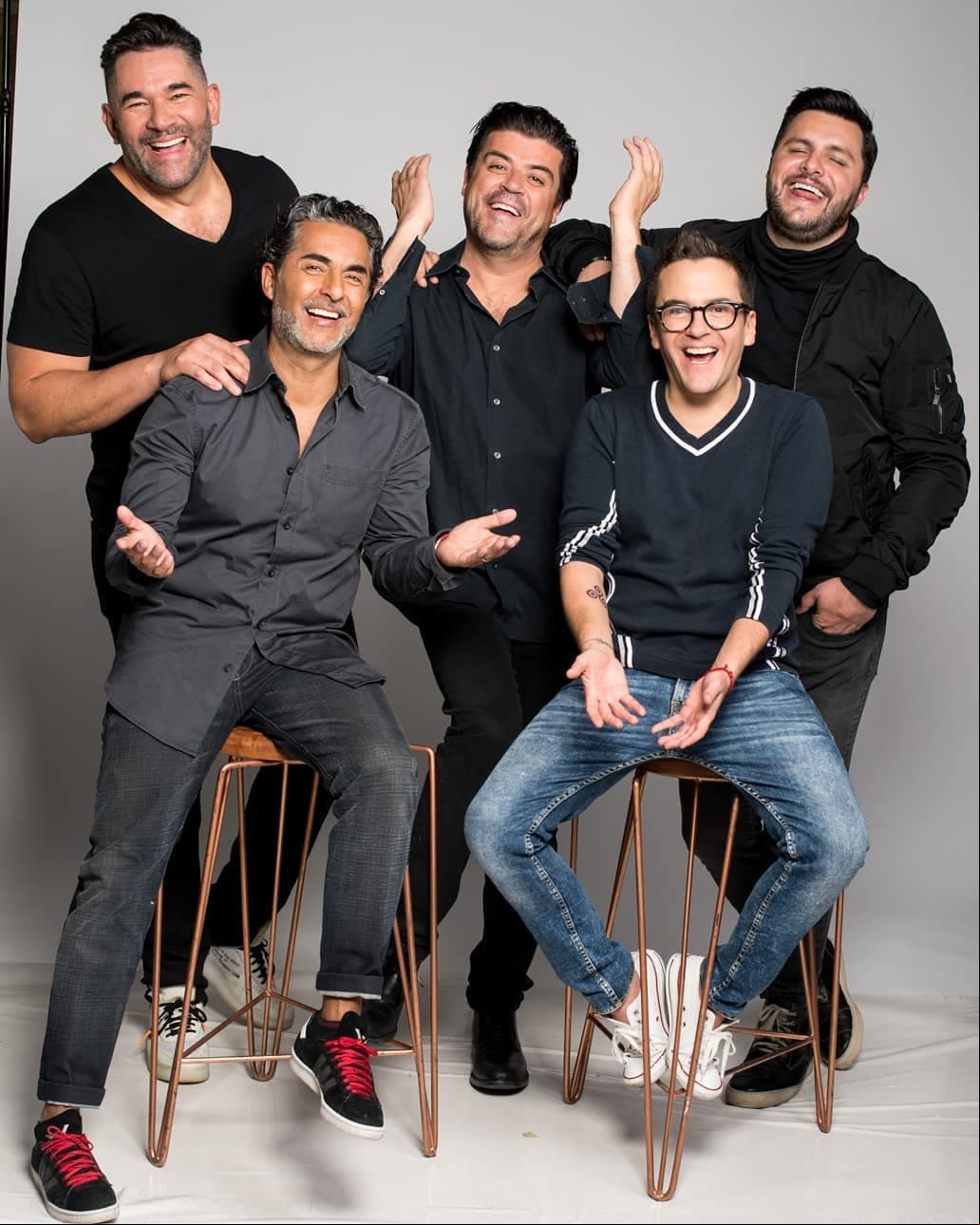 Otros de sus trabajos más memorables son su participación en ‘El Señor de los cielos y ‘La reina del sur’; además de que en abril de 2019 se volvió conductor de ‘ al aire’, emisión que abandonó hace unos meses.