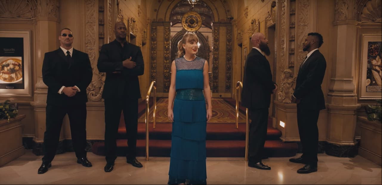 Taylor Swift es invisible en su nuevo video y es acusada de plagio