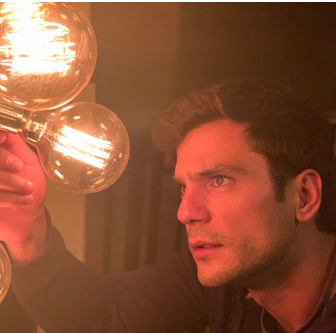 Algunas de las producciones donde ha trabajado como actor son: 'Porque el amor manda' en 2012, 'Me declaro culpable' entre 2017 y 2018, 'Por amar sin ley' en 2018 y 'Te doy la vida', donde encarna al tierno 'Samuel Garrido'.
