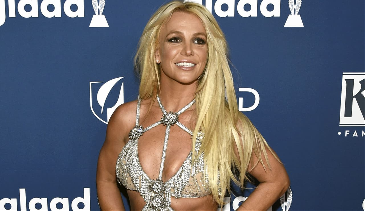 ¡Britney Spears anuncia que está embarazada!
