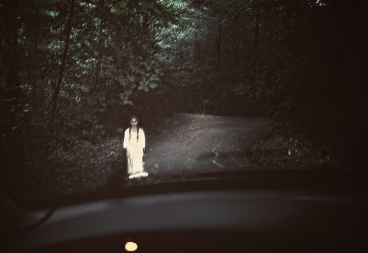 Google Maps capta supuesto fantasma en un cementerio