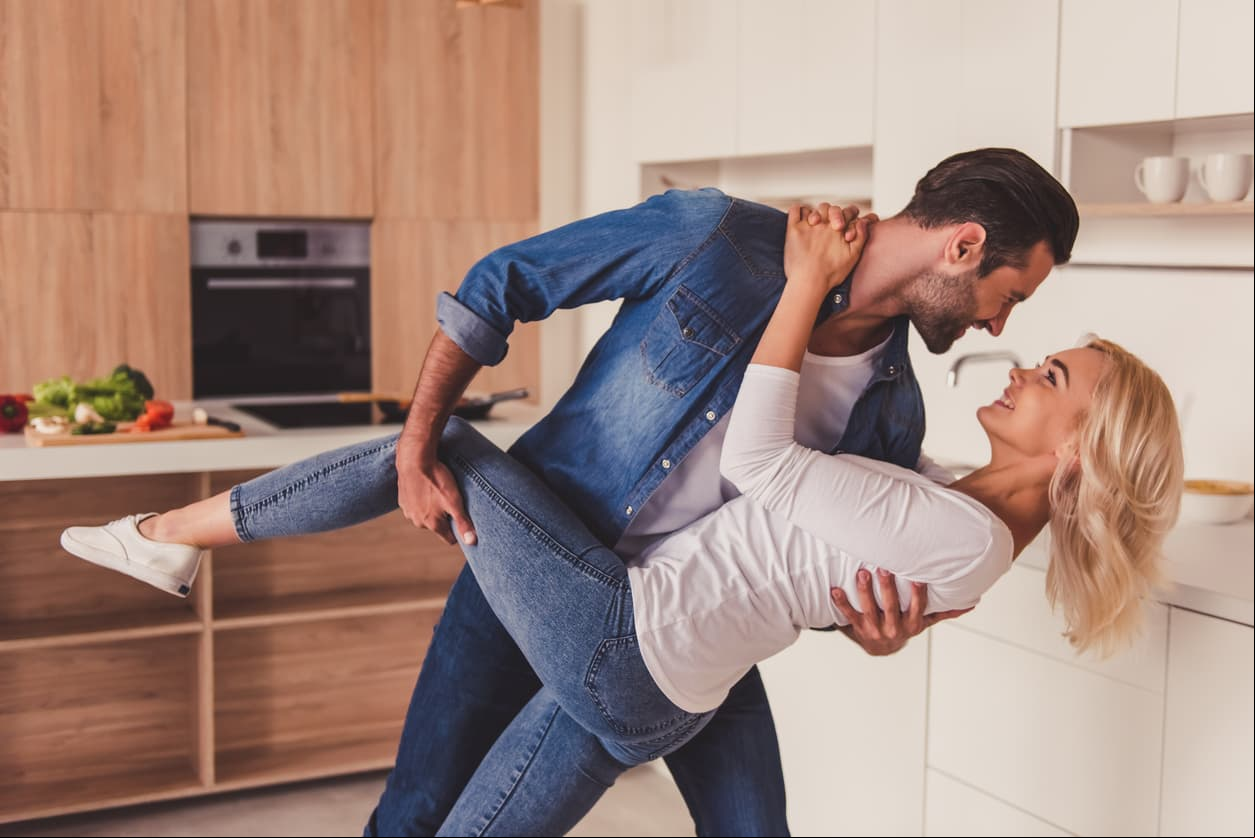 ¿Eres malo bailando? Es probable que también lo seas en el sexo