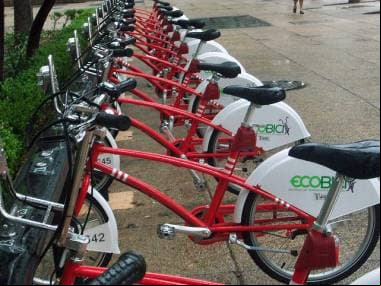 ¡Descarga la App ECOBICI y descubre la ruta ideal para llegar a tu destino, ayudando al medio ambiente!