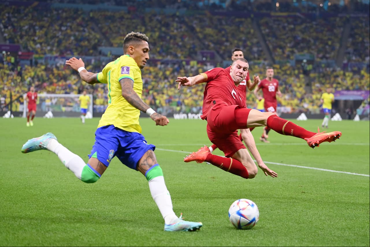 Brasil venció dos goles por cero a Serbia en su debut en La Copa del Mundo Qatar 2022 con la oportunidad de haber visto el mejor gol del Mundial de parte de Richarlison, en el mismo encuentro donde Neymar se fue lastimado y queda esperar saber si está lastimado o su salida fue sólo precaución.
