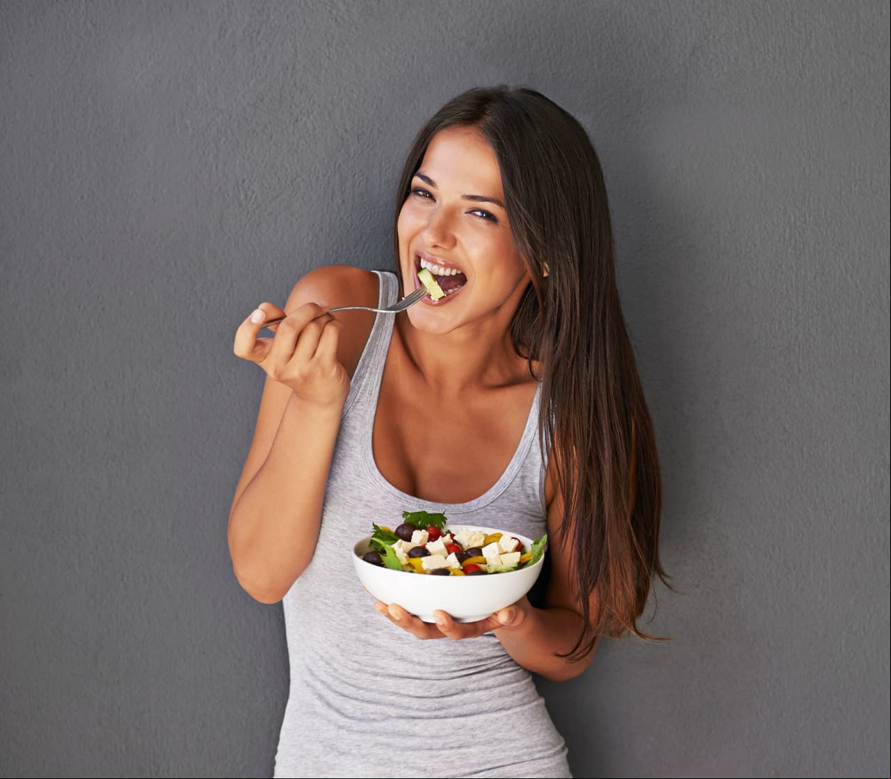 Celebridades como Mariluz Bermúdez, Gwyneth Paltrow y Chris Hemsworth consumen alimentos alcalinos
