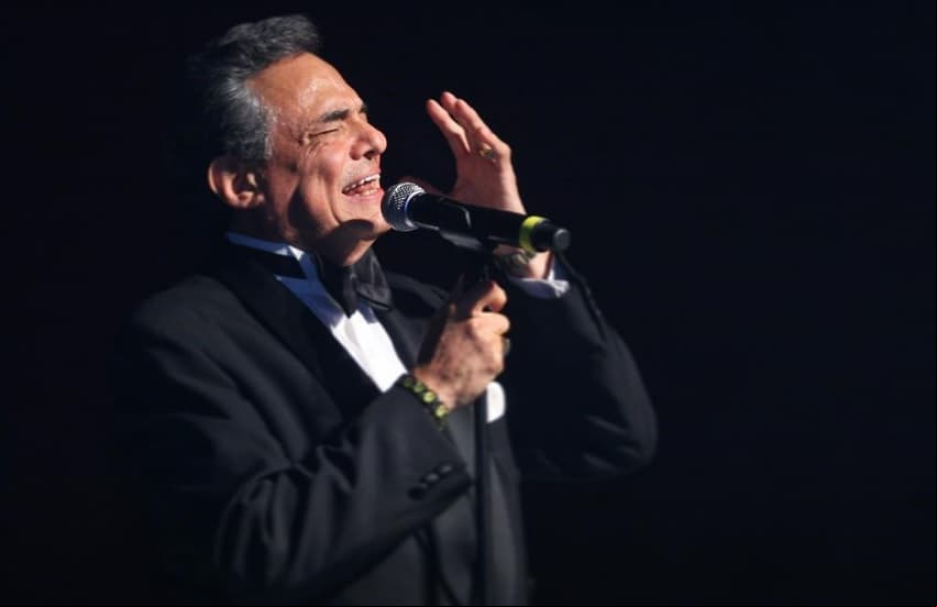 José José, nuevamente hospitalizado de emergencia