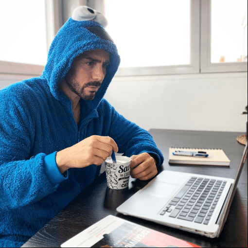 ¿A qué le das like en redes sociales? “A lo diferente, a lo valiente”.