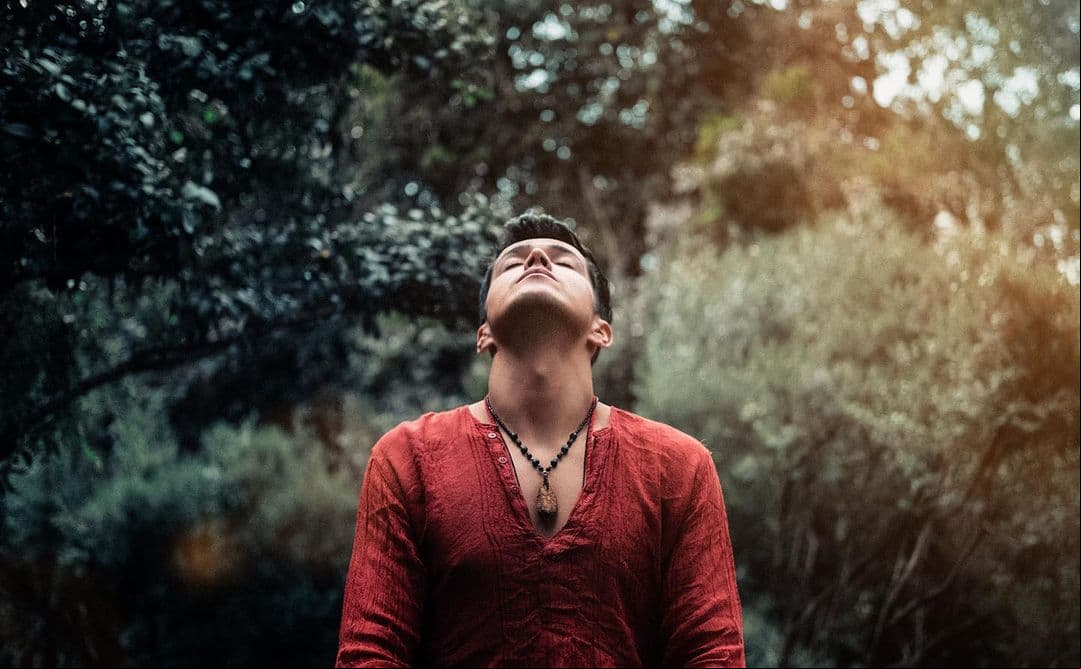 En entrevista para Las Estrellas, el actor compartió que cuando era niño quería convertirse en torero; sin embargo, no se concretó y con el paso de los años hizo conciencia de la crueldad animal y hasta se convirtió en vegano.