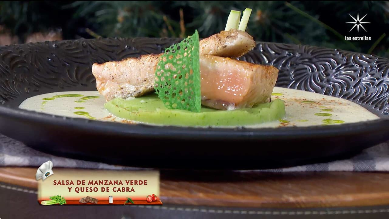 Receta para Año Nuevo: Salmón con salsa de manzana verde y queso de cabra