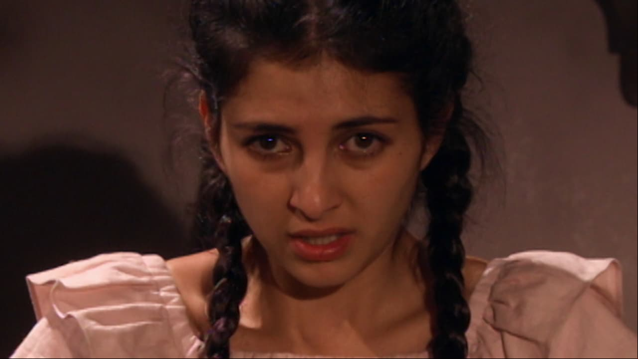 'Destilando Amor' es una éxitosa telenovela estrenada en 2007 y protagonizada por Angélica Rivera, Eduardo Yáñez, Chantal Andere y Sergio Sendel, entre otros. La historia principal gira en torno a 'Gaviota' y 'Rodrigo'; sin embargo, algunos romances dentro de la trama nos han cautivado, como el de 'James' y la tierna 'Acacia'. ¡Mira a continuación qué ha sido de esta última!