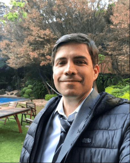 Sergio Bonilla dará vida al hermano de 'Paulina' y quien buscará el amor de 'Claudia'.