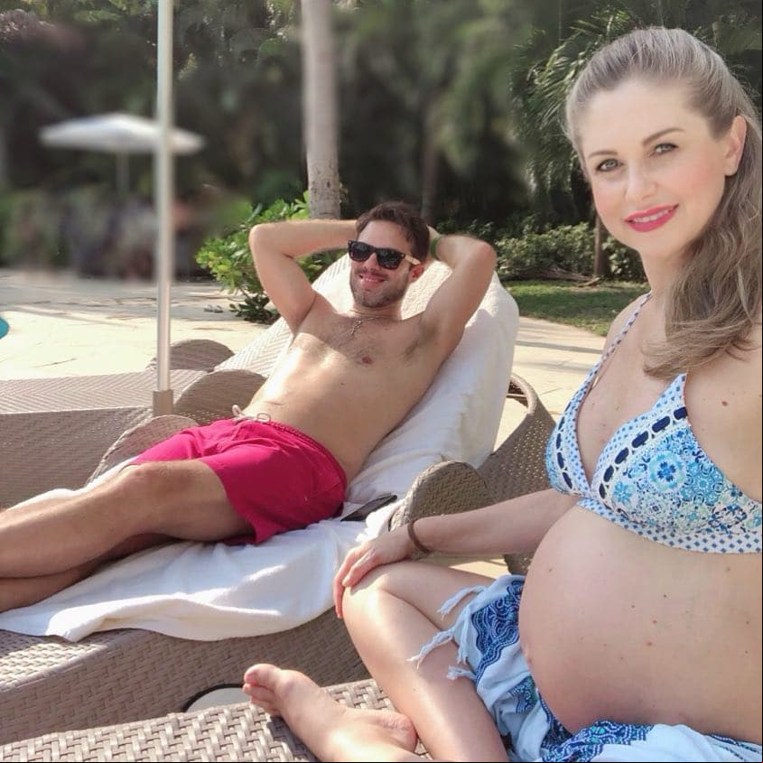 “Los tres disfrutando de un día de calorcito y de relax”, señaló al pie de esta foto.