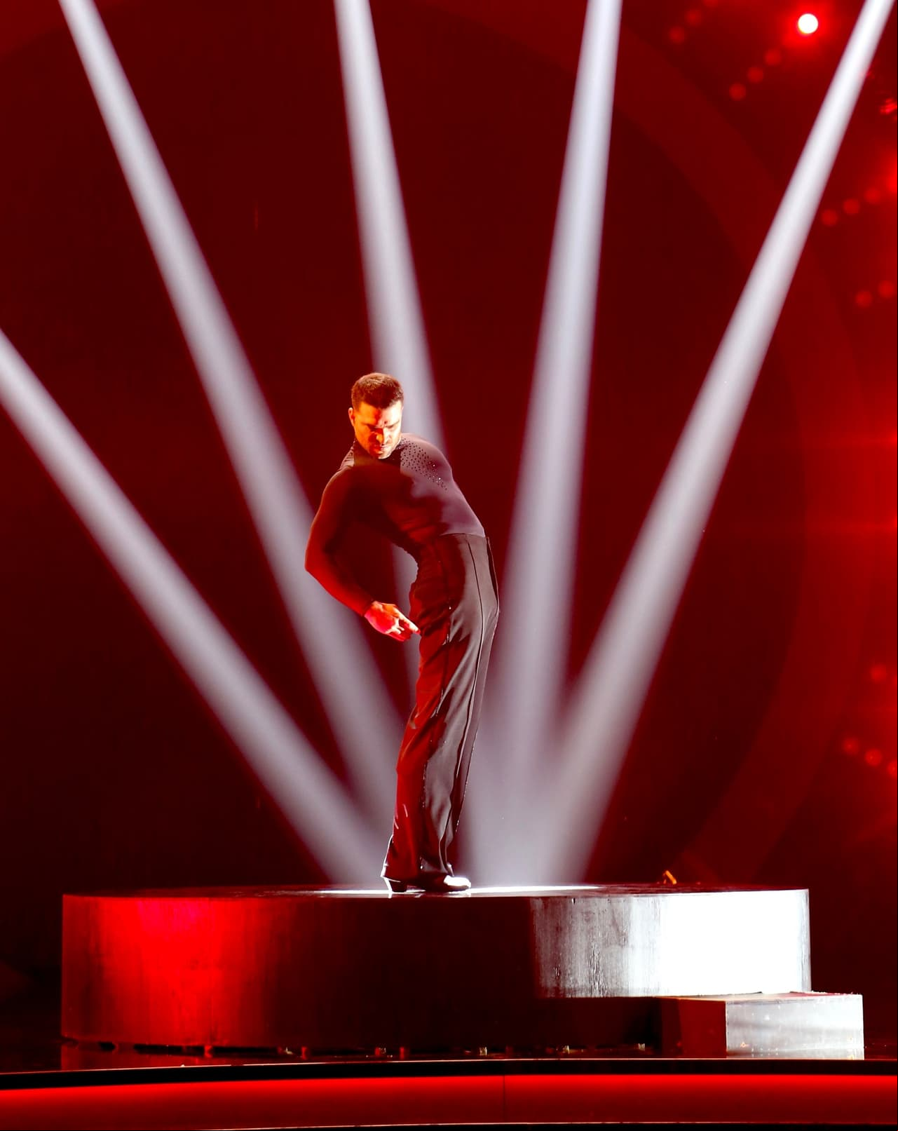 Asimismo, el actor sorprendió en con su talento con la danza en el programa de concursos ‘Mira Quien Baila’, en el que fue uno de los participantes más destacados.