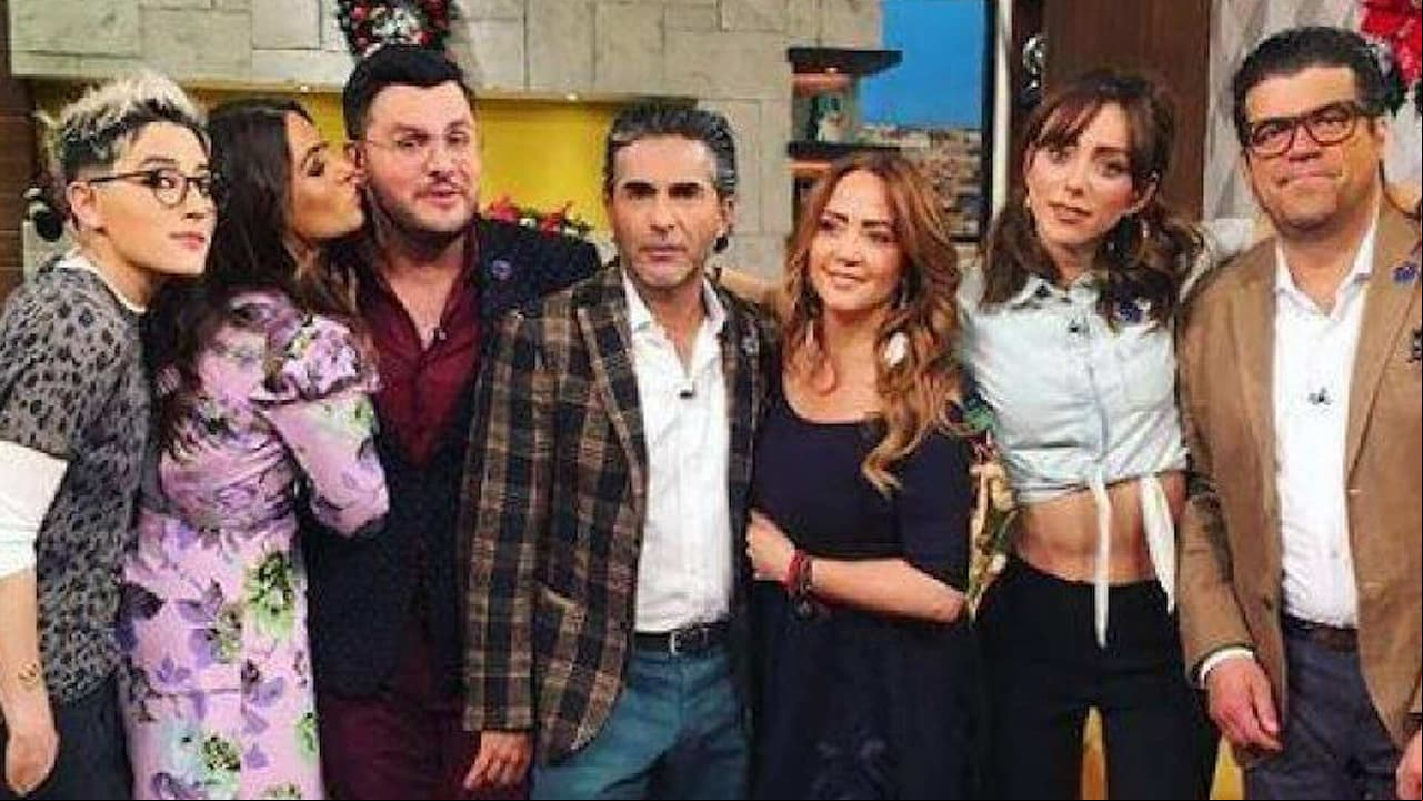 Exconductora de Hoy se declara abiertamente gay y presenta a su novia en televisión