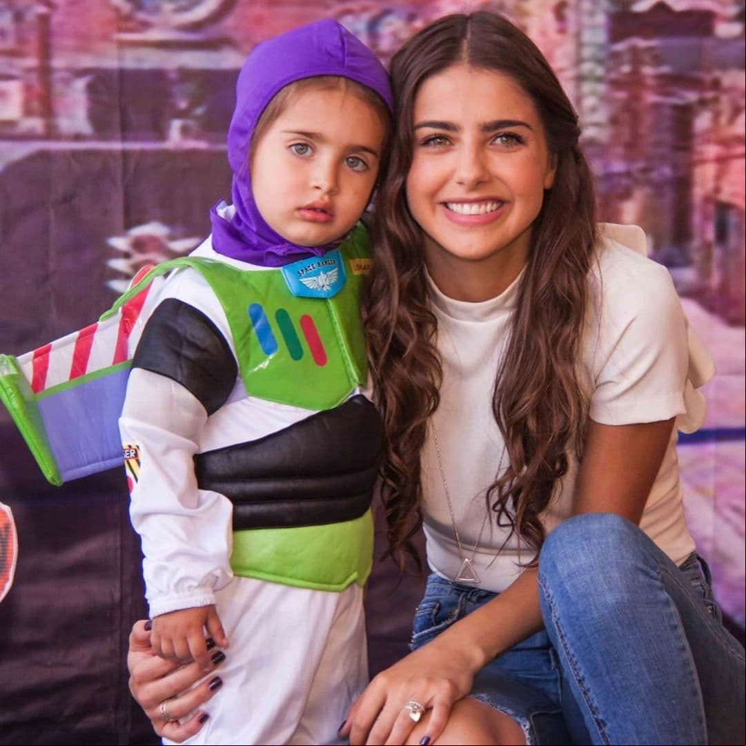 La fiesta se realizó el 7 de marzo y contó con algunos invitados del mundo del espectáculo, como Altair Jarabo, Florencia Saracho, Fátima Torre y Kristal Cid.