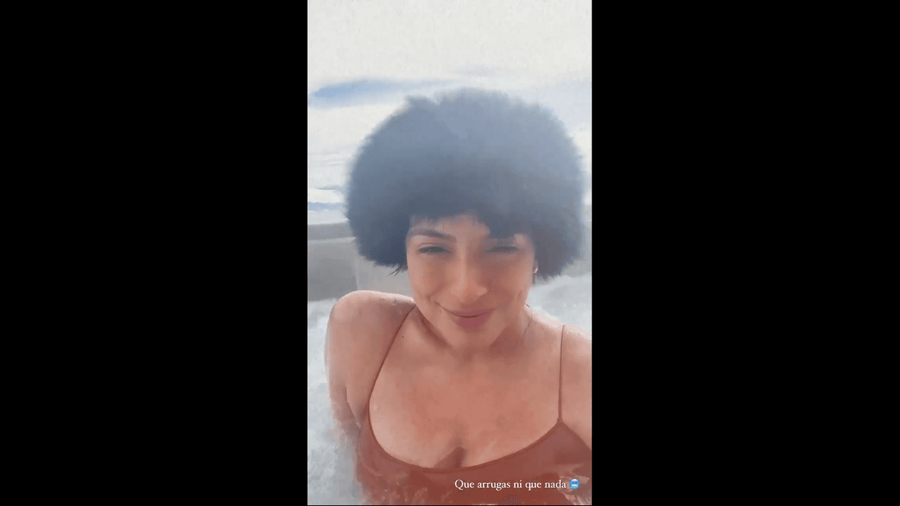 Andrea Legarreta, Fernanda Castillo, Altair Jarabo, Erika Zaba y Erik Hayser le dedicaron varios emojis de caritas sonriendo, mientras que sus fans señalaron: “La más bella”, “Hermosa como siempre”, “Chulísima”, “Muero de amor”, entre otros.