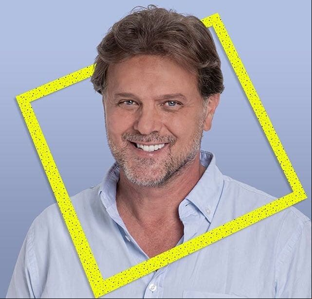René Strickler dará vida a 'Juventino', esposo de 'Gabriela' y mejor amigo de 'Nico'.