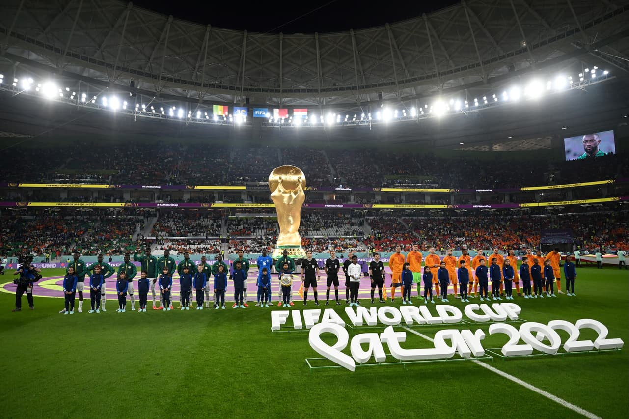 La Selección de Holanda sufrió para conseguir la victoria que se le presentó por fin en la segunda mitad gracias a los goles de Gakpo y Klaassen y así empatan con Ecuador siendo líderes en el Grupo A.