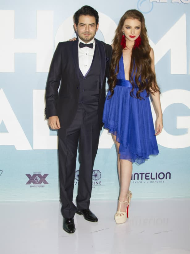 José Eduardo Derbez asistió acompañado de su novia Bárbara para apoyar a su padre en una noche tan importante