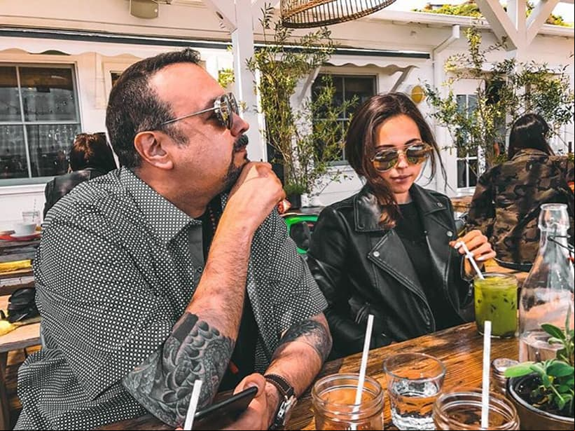 La joven es la hija mayor del segundo matrimonio de Pepe Aguilar con Aneliz Aguilar Álvarez, a quien conoció durante la filmación de un video musical de su hermano, el también cantante Toño Aguilar. Meses después se reencontraron y él la invitó a salir; desde entonces están juntos y tuvieron tres hijos, Leonardo, Ángela y Aneliz.