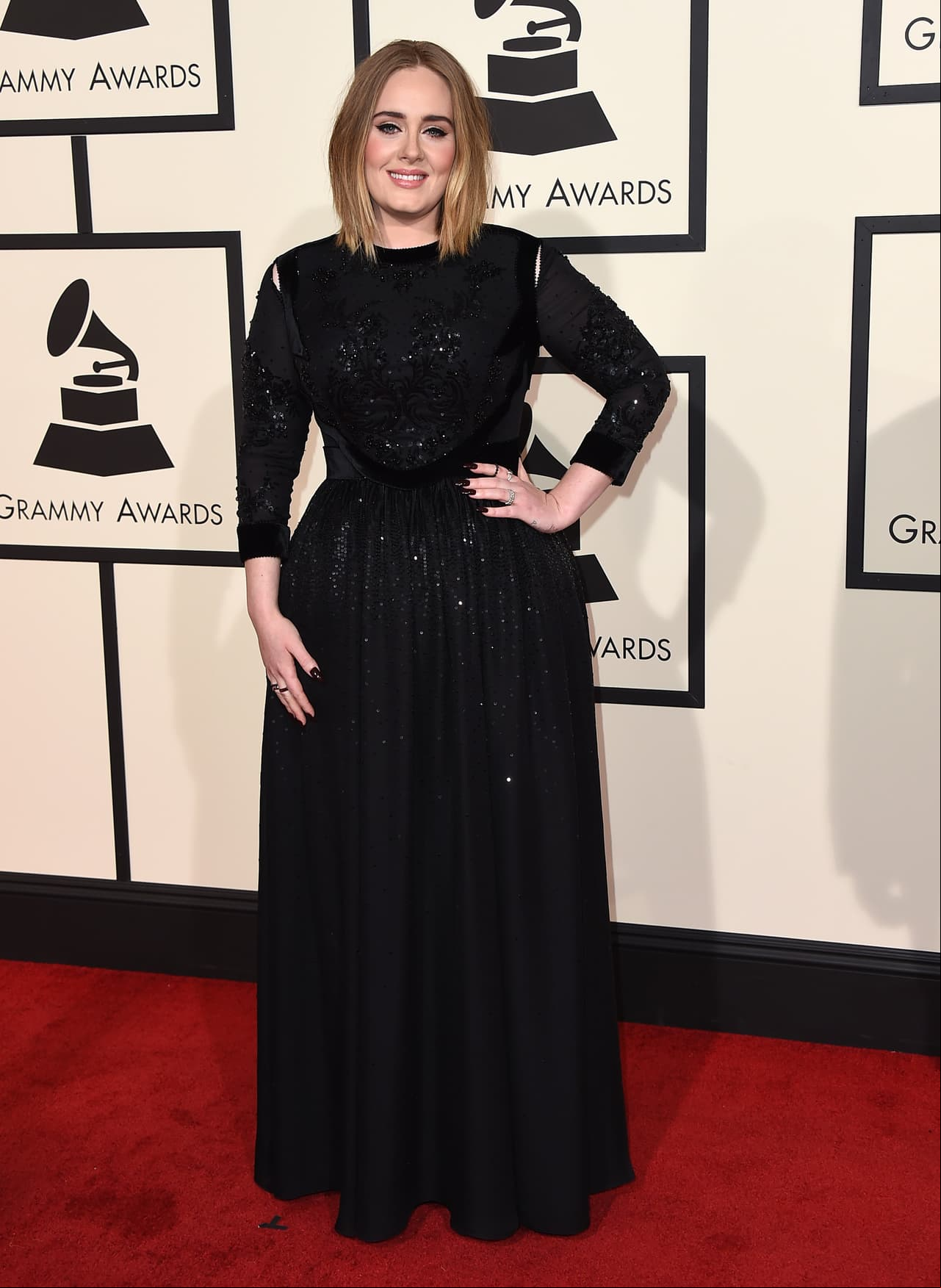 Adele anuncia su divorcio tras siete años de relación con Simon Konecki