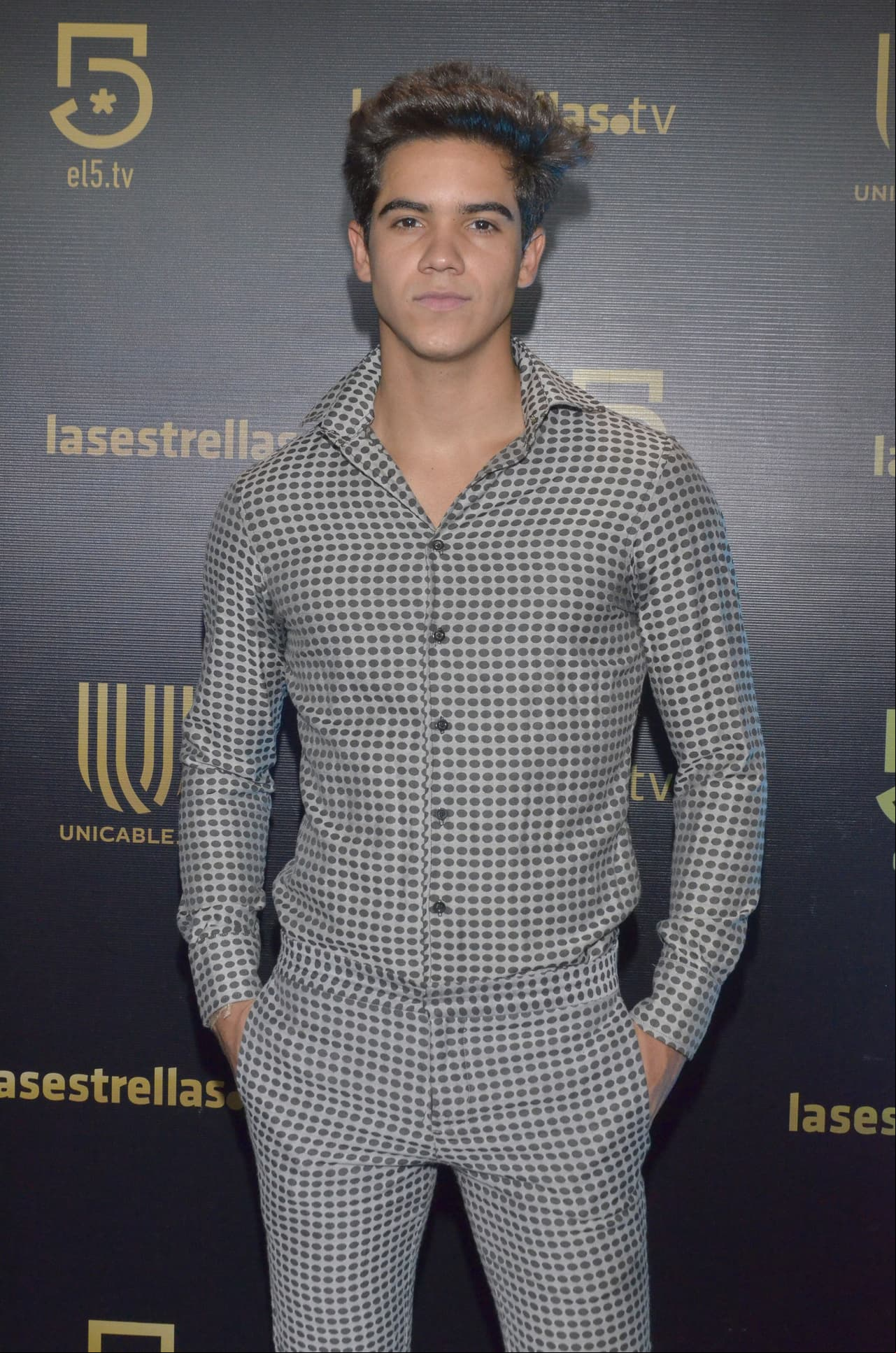 Flavio Nogueira, estrella de 'Like', optó por un look más casual.