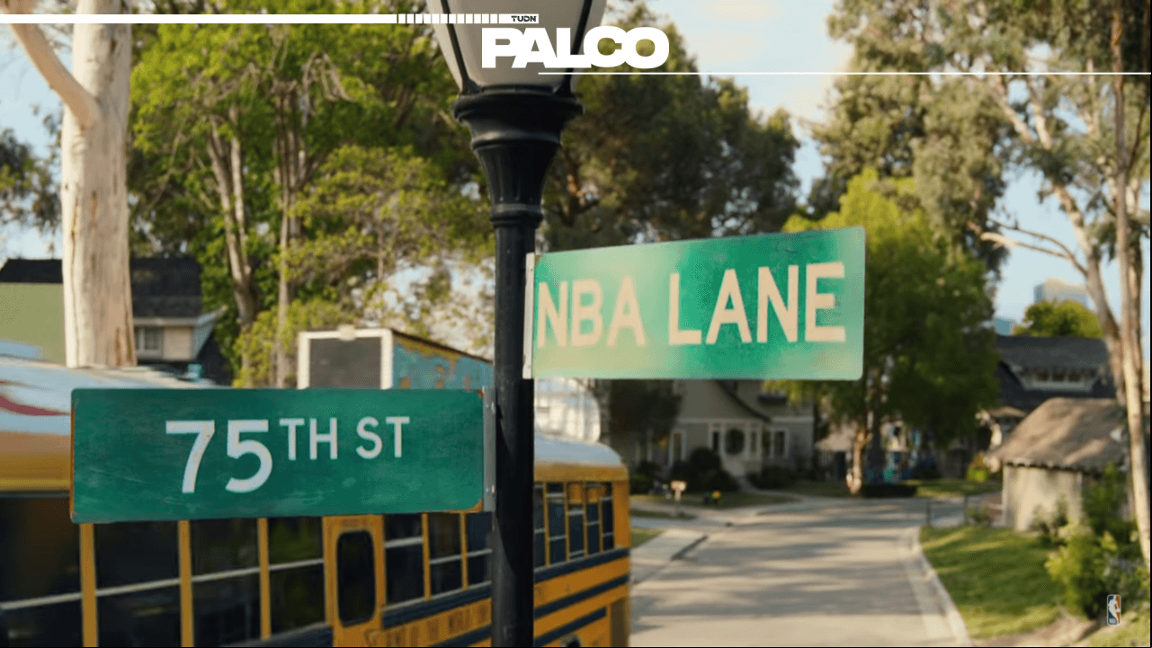 ‘NBA Lane’, el corto que celebra la historia del basquetbol | La liga más importante del mundo reunió a todas las estrellas para conmemorar su aniversario y contar su historia.