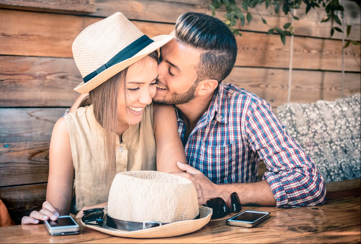 ¿Por qué debes ver a tu pareja solo dos veces por semana?