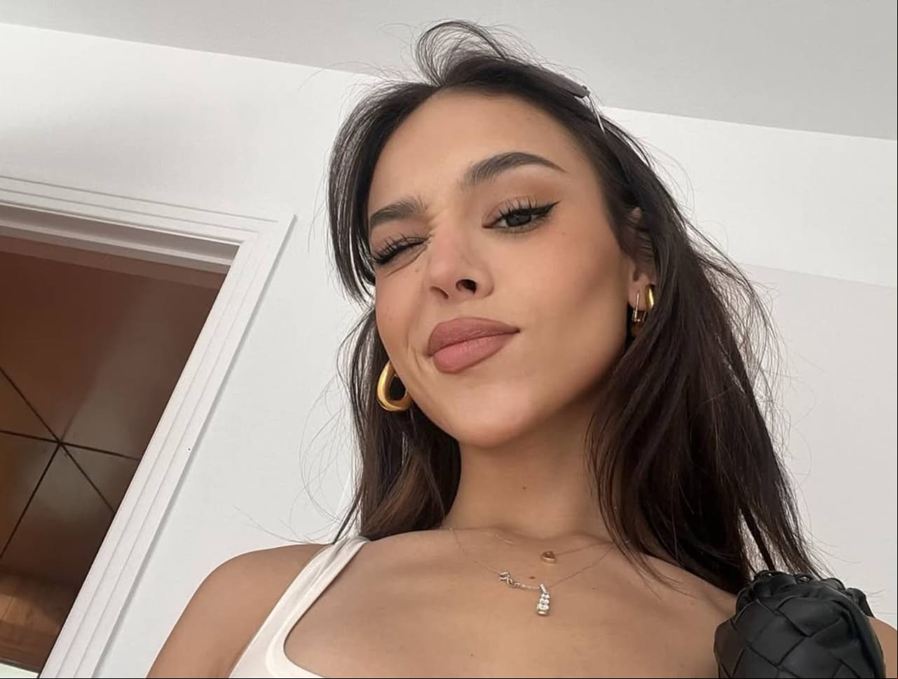 Danna Paola causa polémica por usar imagen de la Virgen de Guadalupe. Te contamos todo 