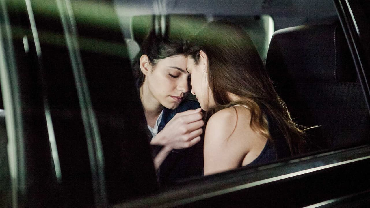 EXCLUSIVA: El beso de Juliantina en la camioneta SIN CENSURA