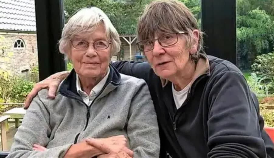 Monique y Loes