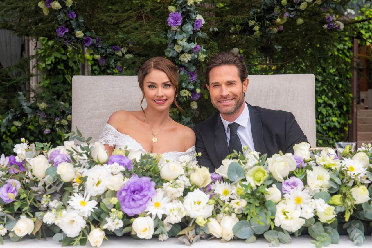 'Mariana' y 'Luis Alberto' por fin se casaron y aquí te dejamos algunas imágenes exclusivas de lo que ocurrió detrás de este enlace matrimonial.