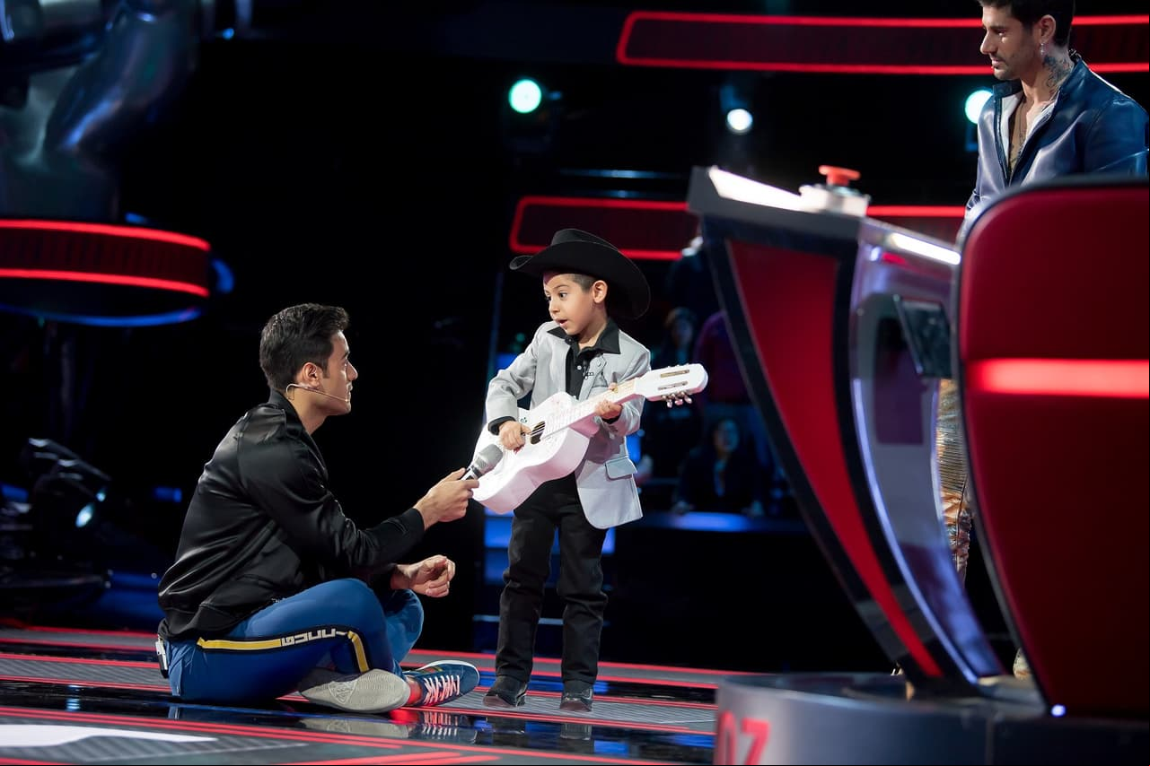 Moisés Habib no dudó en irse al equipo de Carlos Rivera después de interpretar "Con zapatos de tacón".