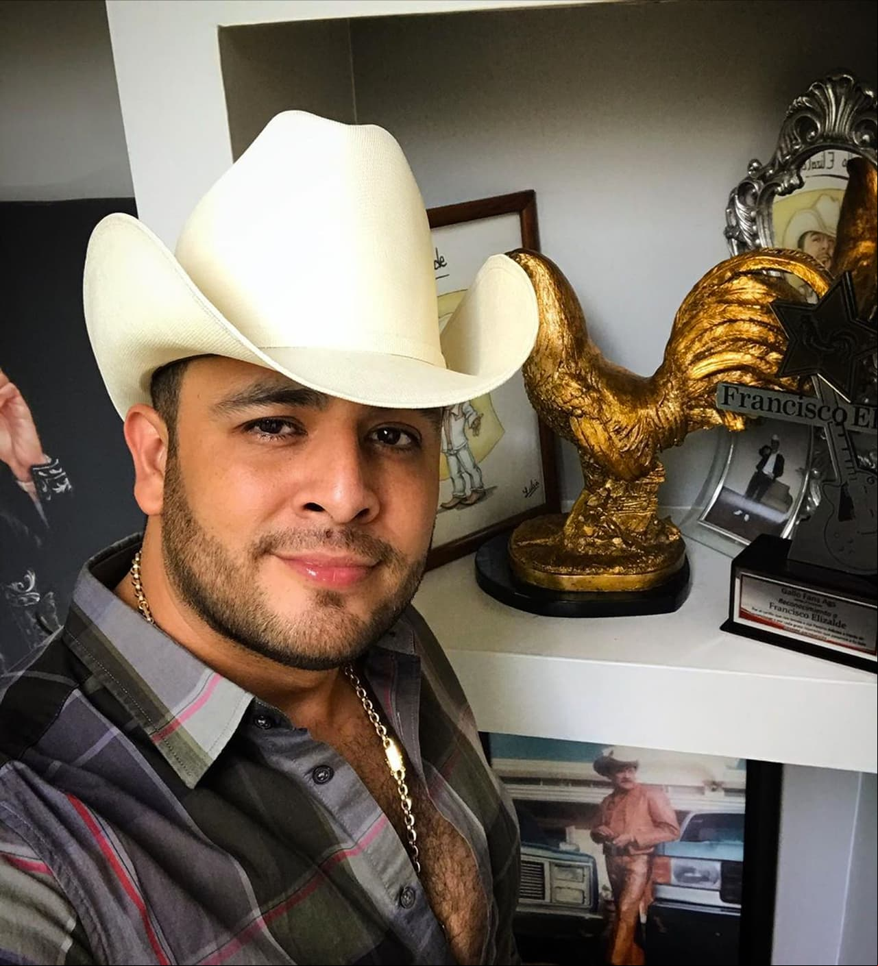 'El Gallo' Elizalde habla de la supuesta traición que cometió su primo a Valentín Elizalde