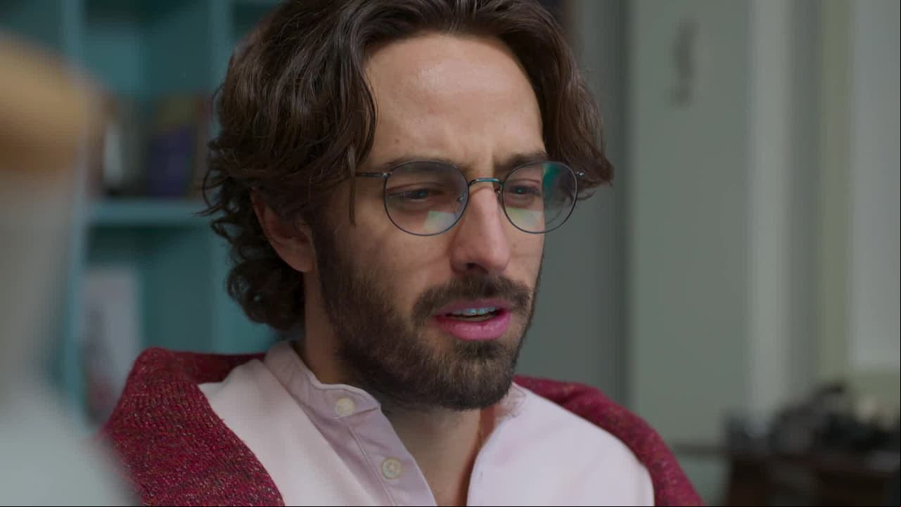 Andrea se va a casar y a Luis se le rompe el corazón