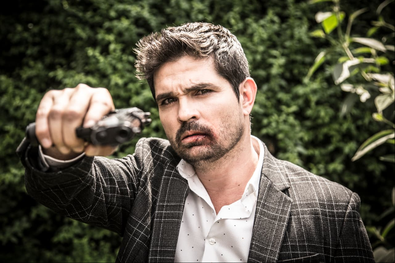 "Arruinaste mi vida": En fotos, Damián intenta matar a Ricardo en Como tú no hay 2
