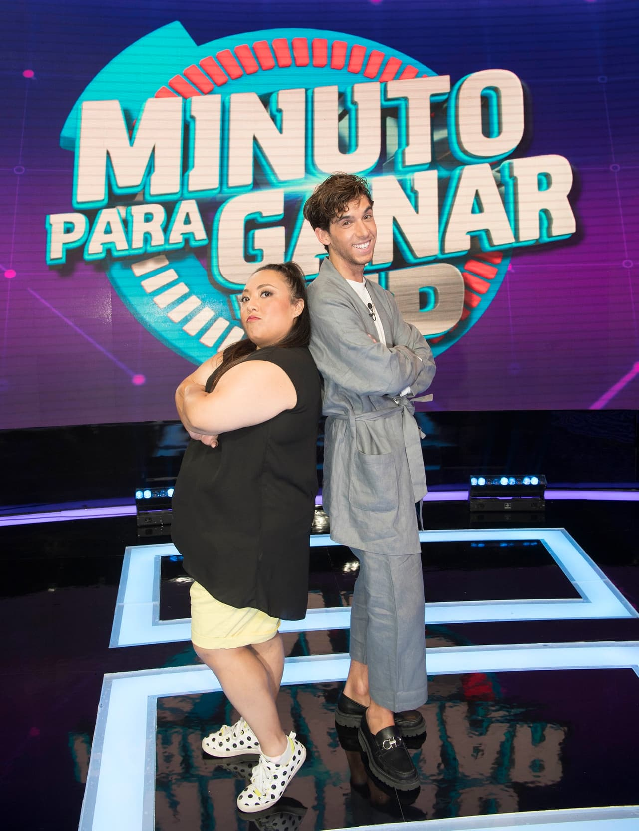 Michelle Rodríguez y Mauricio Garza, protagonistas de la comedia ’40 y 20’, fueron los invitados especiales en Minuto Para Ganar VIP, en la que nos regalaron momentos divertidos y anécdotas de sus vidas personales.