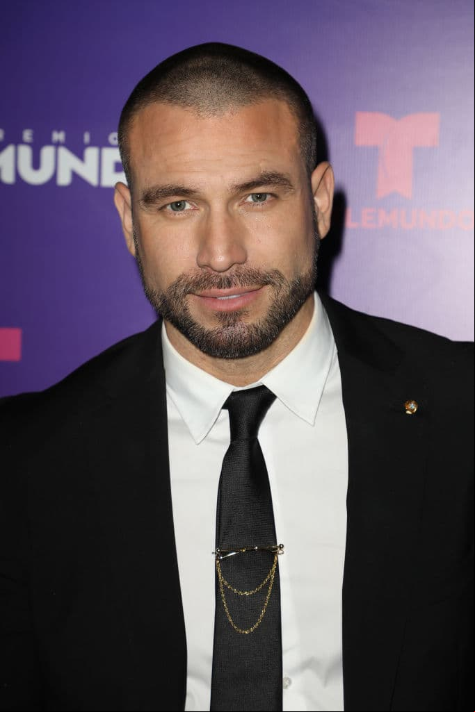 Rafael Amaya no sufre delirio de persecución: “Estaba enojadísimo”, revela su mánager