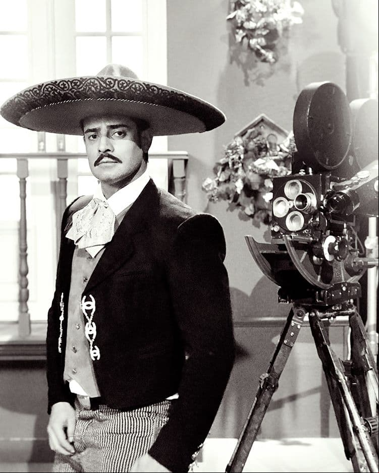 Ricardo Franco cuenta cómo fue darle vida a Jorge Negrete en una etapa complicada para Silvia Pinal