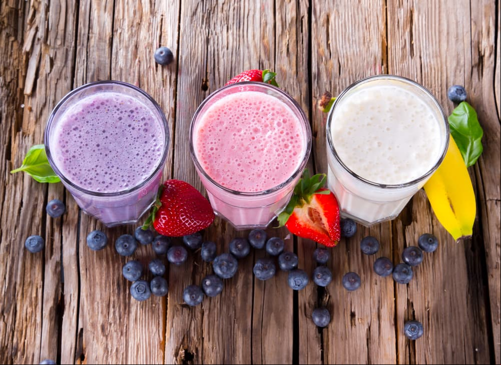 Aumenta los niveles de energía, estimula la lactancia, previene la depresión y sangrado postparto, reduce el riesgo de osteoporosis y permite que la piel luzca radiante. Se puede tomar en cápsulas o en smoothie.