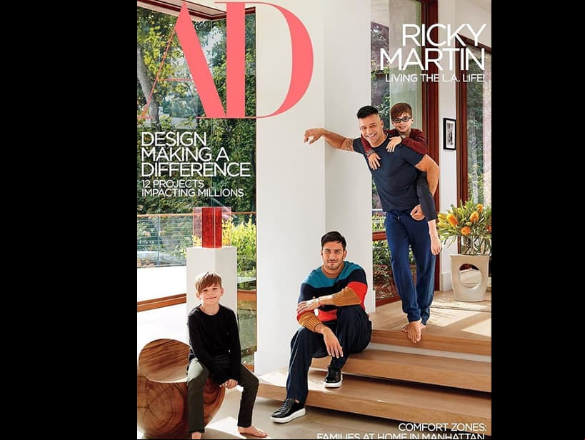 Mientras que para explicarles que tienen dos padres, Ricky dijo a sus retoños que son parte de una familia moderna. “Es un hermoso sentido de libertad”, contó en entrevista a la revista Out en 2018. “Mucha gente me dice: 'tus hijos salen en la portada de las revistas’, y yo solo les digo sí, porque quiero normalizar esto. Quiero que la gente me mire, mire a mi familia y diga: no hay nada malo al respecto. Es parte de mi misión y es parte de la misión de mis hijos".